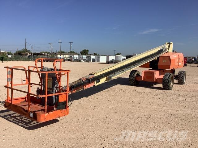 JLG 800S Teleszkópos emelők