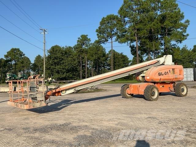 JLG 800S Teleszkópos emelők