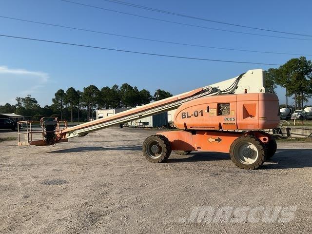 JLG 800S Teleszkópos emelők