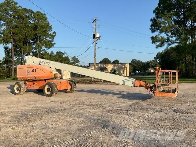 JLG 800S Teleszkópos emelők