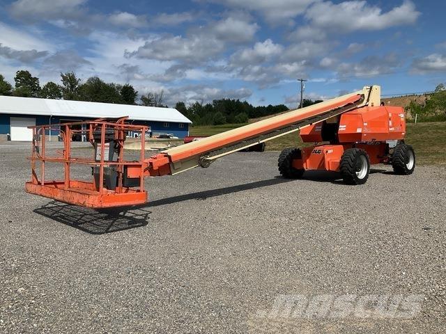 JLG 800S Teleszkópos emelők