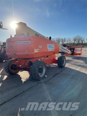 JLG 800S Teleszkópos emelők