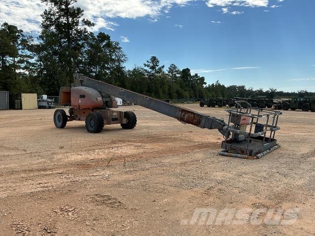 JLG 800S Teleszkópos emelők