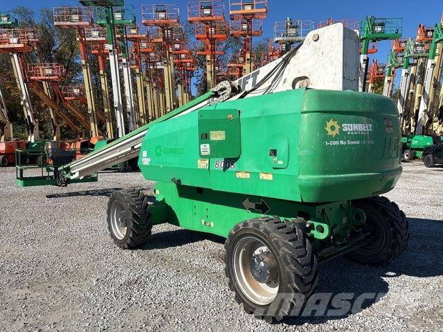 JLG 800S Teleszkópos emelők