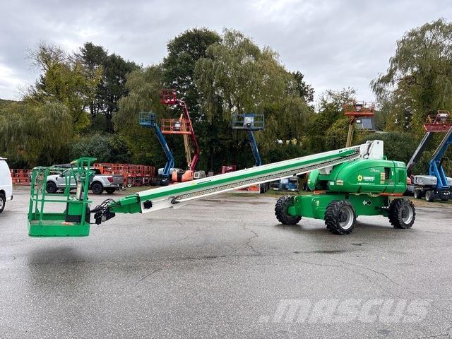 JLG 800S Teleszkópos emelők