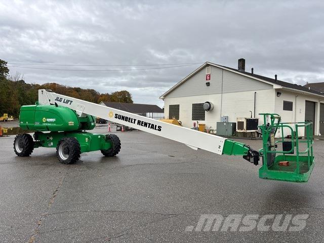 JLG 800S Teleszkópos emelők