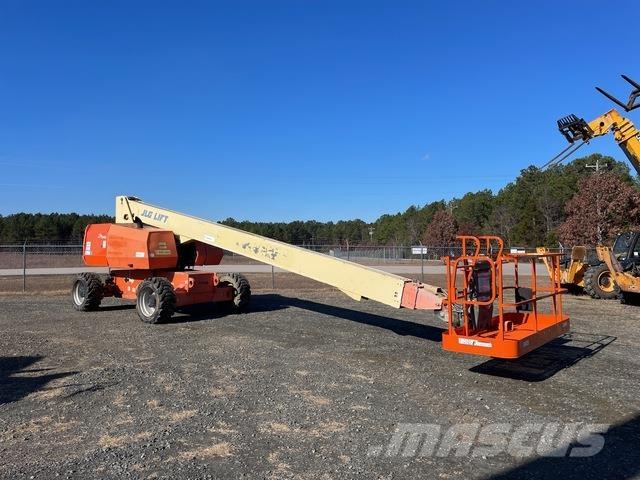 JLG 800S Teleszkópos emelők