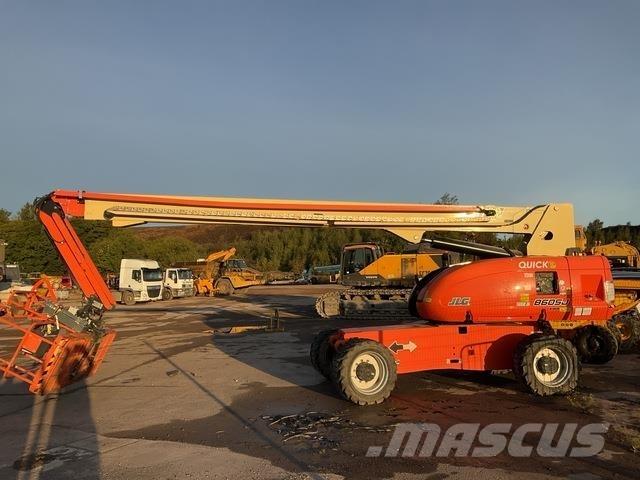 JLG 860SJ Karos emelők