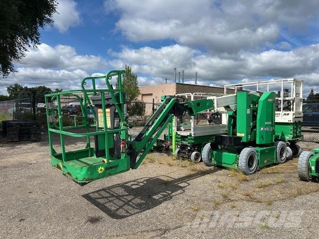 JLG E300 AJP Karos emelők