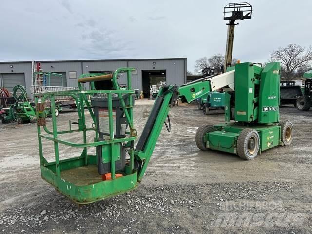 JLG E300AJ Karos emelők