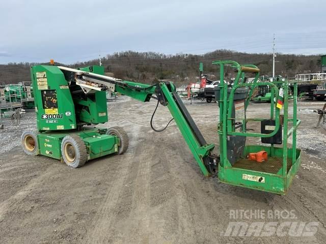JLG E300AJ Karos emelők