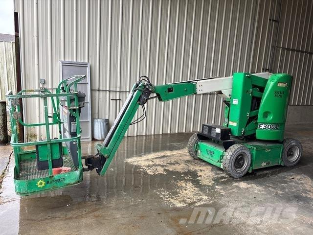 JLG E300AJ Karos emelők