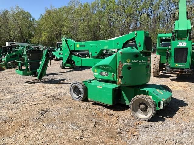 JLG E400AJPN Karos emelők