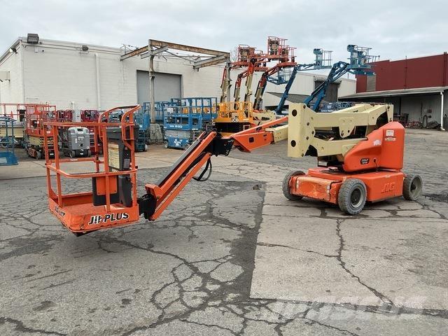 JLG E400AJPN Karos emelők