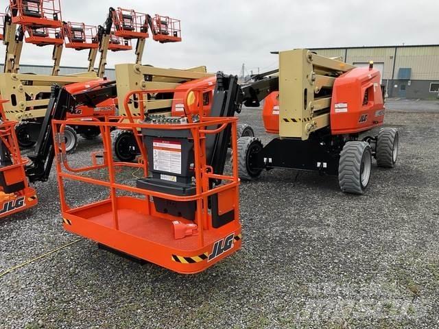 JLG EC450AJ Karos emelők