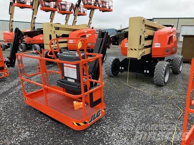 JLG EC450AJ Karos emelők