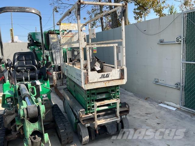 JLG ES1932 Ollós emelők