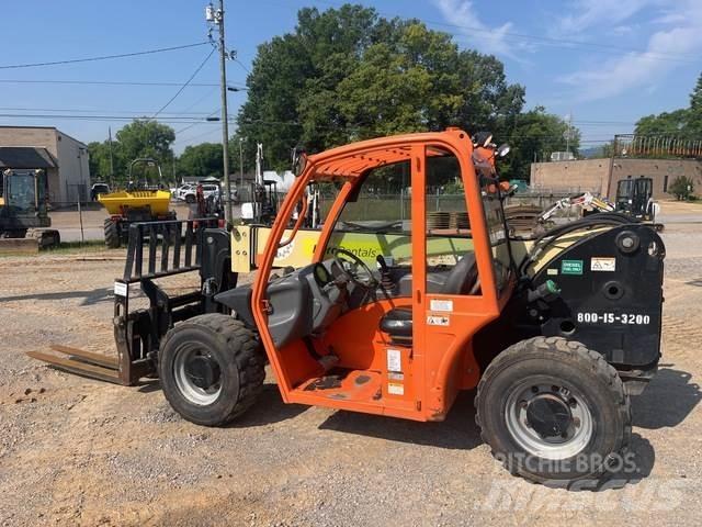 JLG G5-18A Teleszkópos rakodók