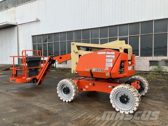 JLG H340AJ Karos emelők