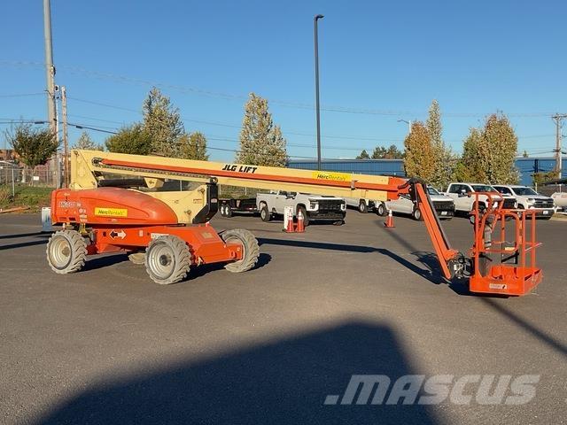 JLG M600J Teleszkópos emelők