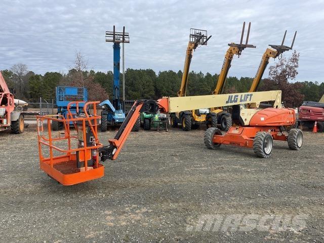 JLG M600JP Teleszkópos emelők