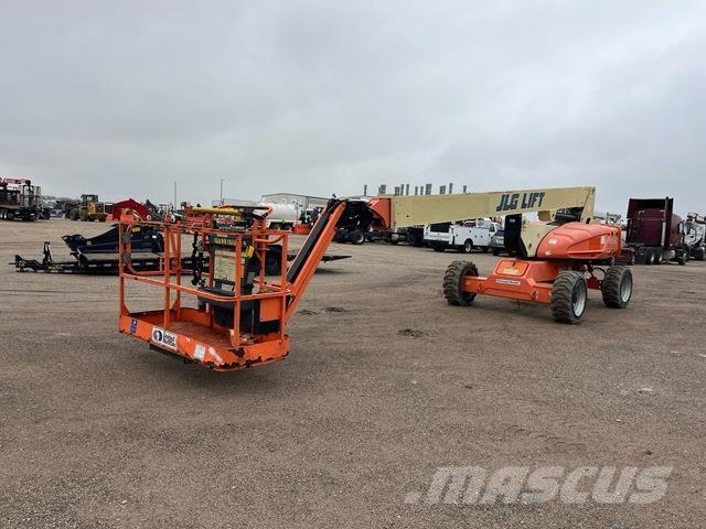JLG M600JP Karos emelők