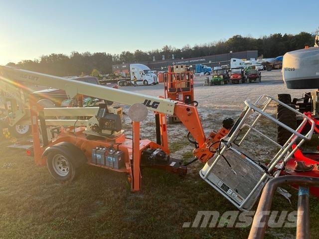 JLG T350 Pótkocsira szerelt emelők és állványok