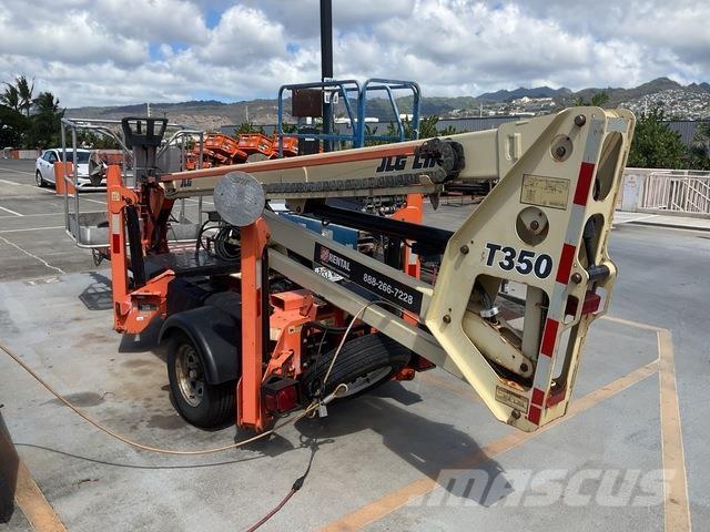 JLG T350 Pótkocsira szerelt emelők és állványok
