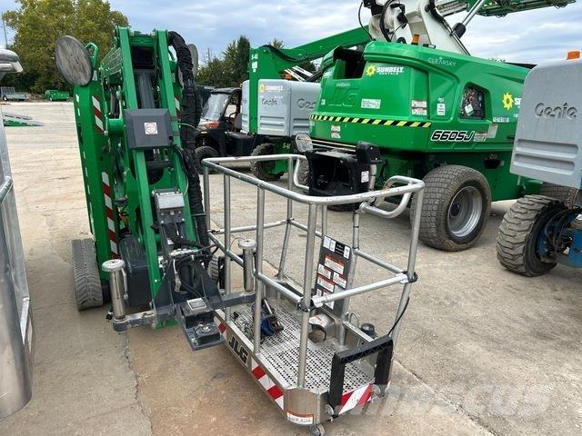 JLG X430AJ Karos emelők