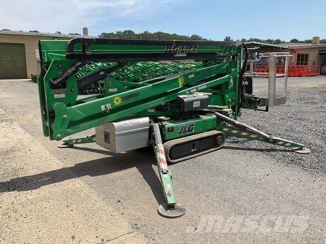 JLG X600AJ Karos emelők