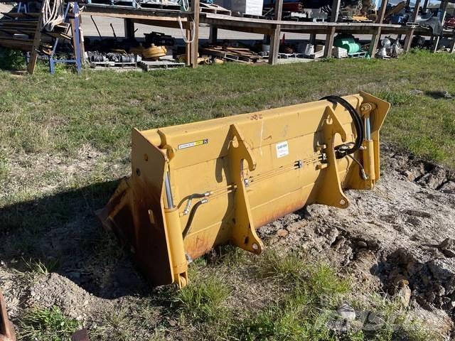 John Deere  Kotrórakodók