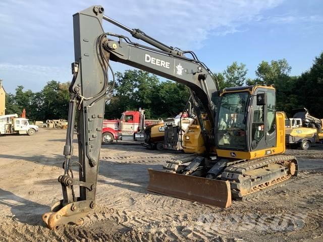 John Deere 135 Lánctalpas kotrók
