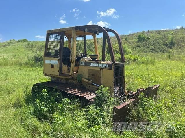 John Deere 550 lánctalpas dózerek