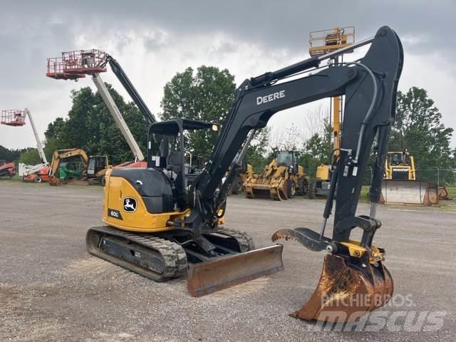 John Deere 60G Lánctalpas kotrók