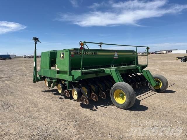 John Deere 750 Sorvetőgép