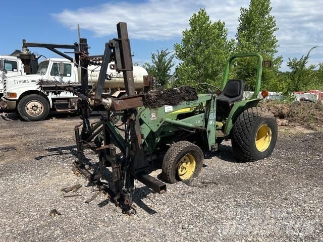 John Deere 750 Kompakt traktorok