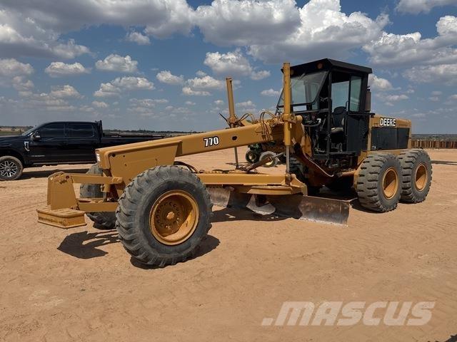 John Deere 770 Gréderek