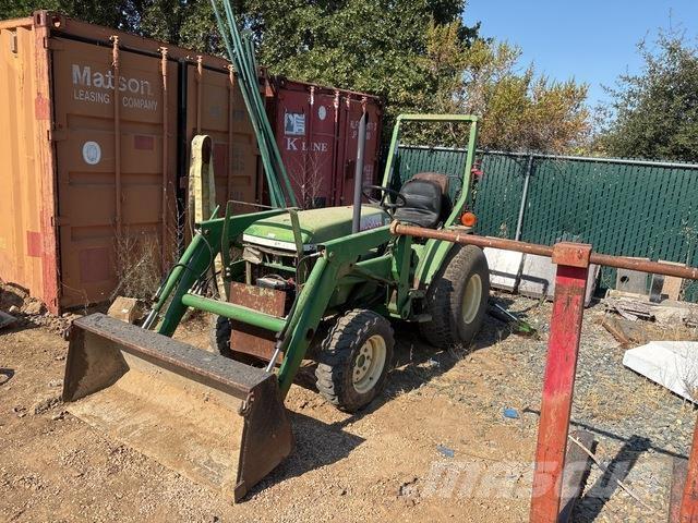 John Deere 790 Kompakt traktorok