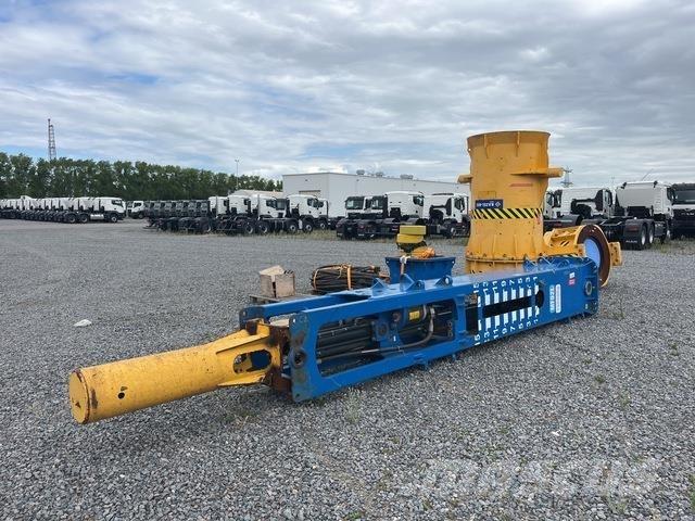 Junttan HHK5S Vibrátoros cölöpverő
