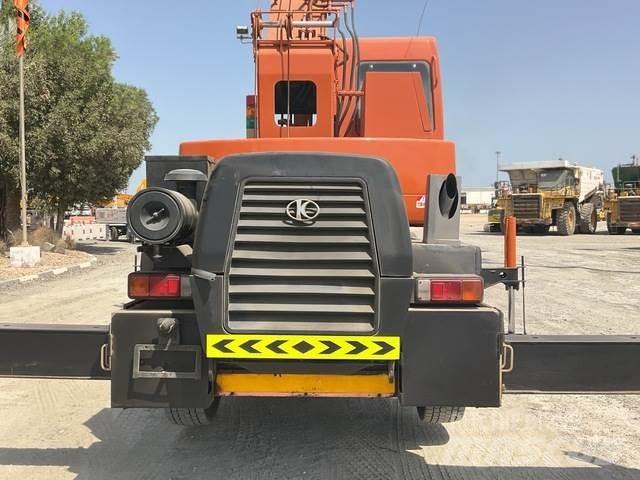 Kato KR10H Mobil daruk