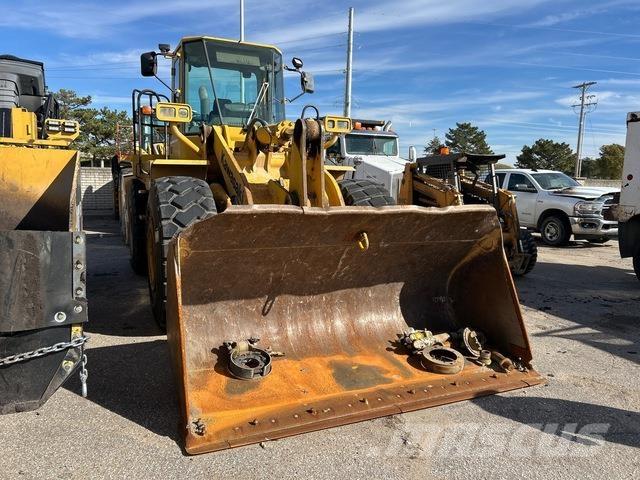 Kawasaki 80ZV Gumikerekes homlokrakodók