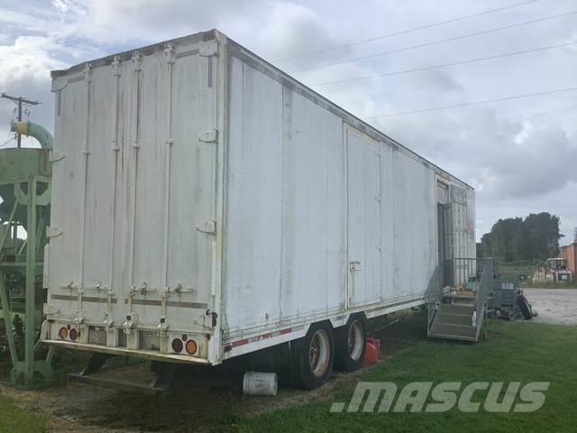  Kentucky Egyéb pótkocsik