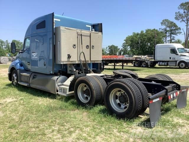 Kenworth  Nyergesvontatók