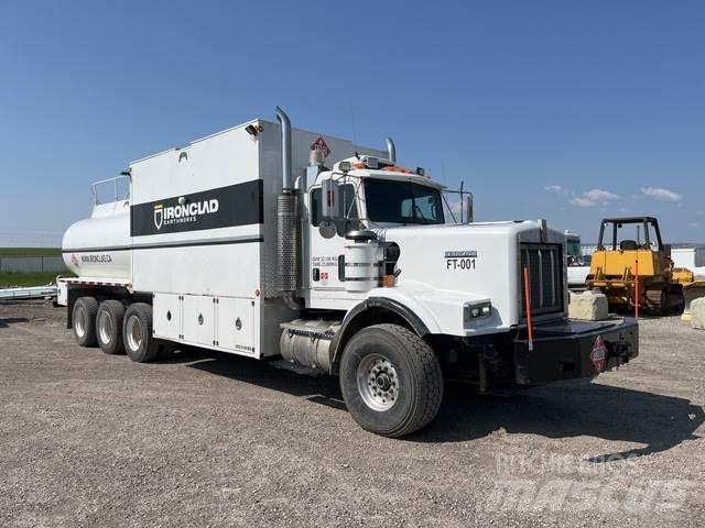 Kenworth C500 Tartályos teherautók