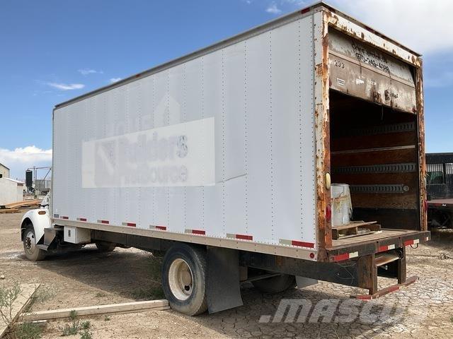 Kenworth T300 Dobozos teherautók