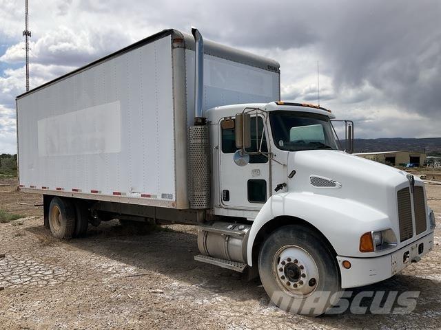 Kenworth T300 Dobozos teherautók