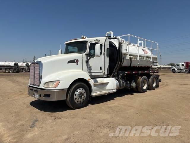 Kenworth T660 Vákuum teherautok