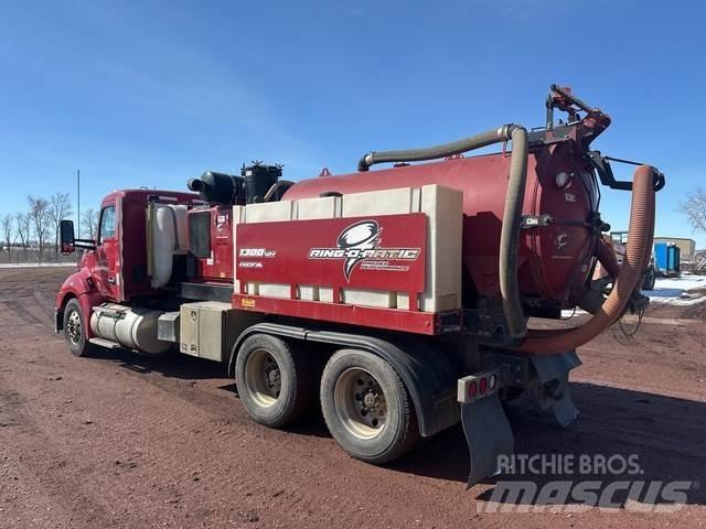 Kenworth T680 Lánctalpas kotrók