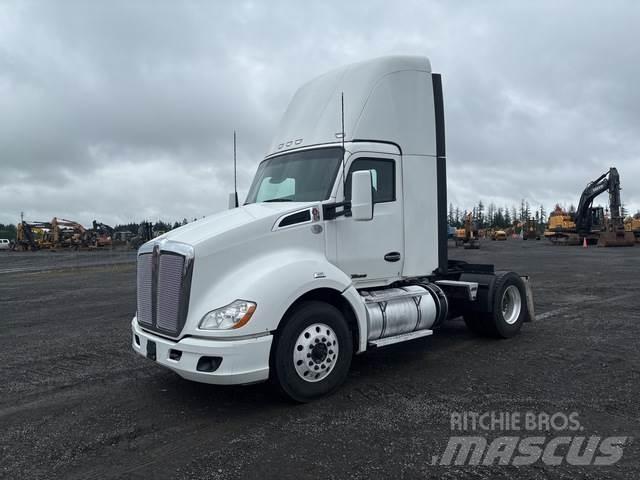 Kenworth T680 Nyergesvontatók