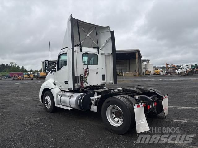 Kenworth T680 Nyergesvontatók